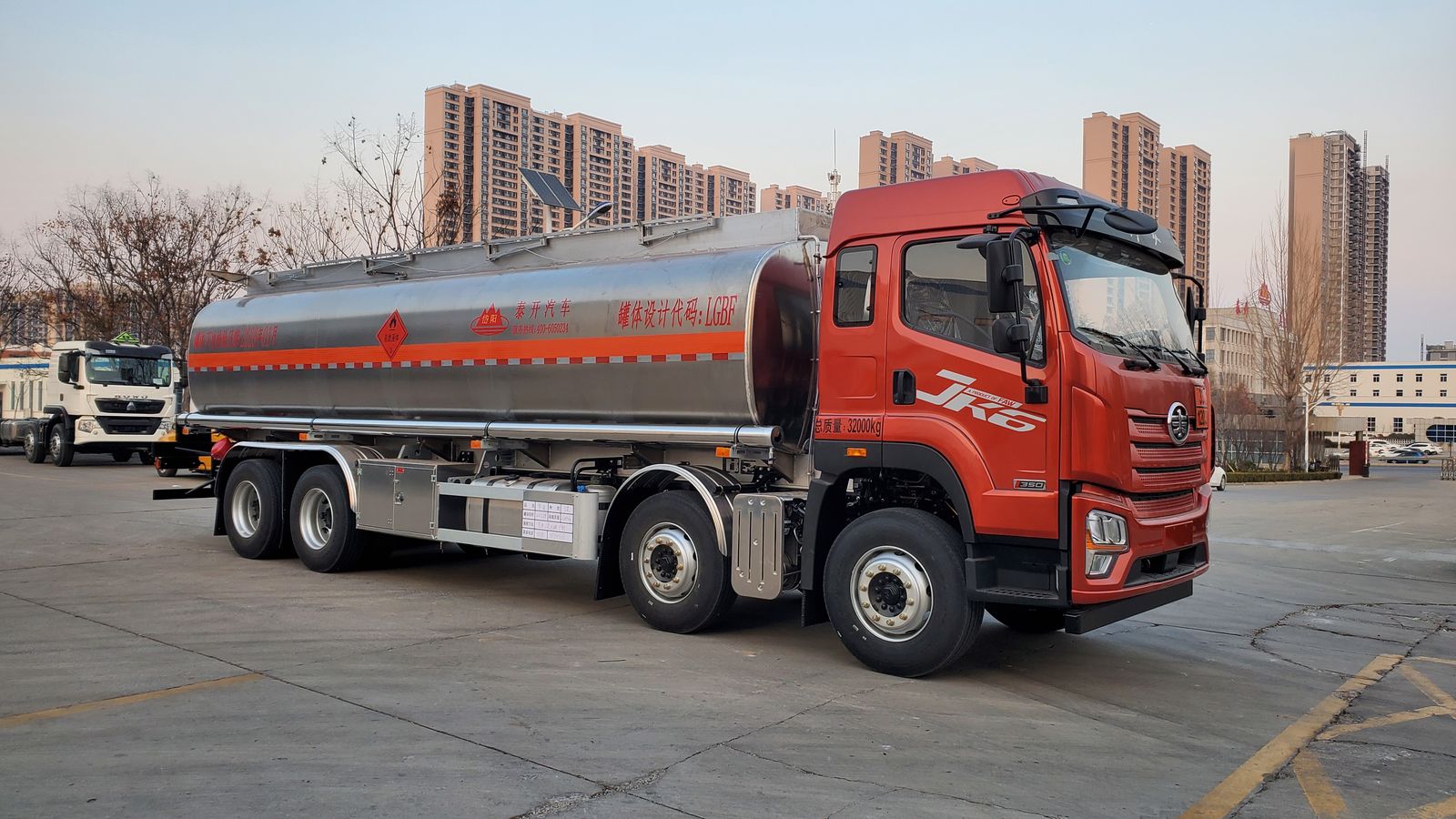 Oil Transport Tank Truck