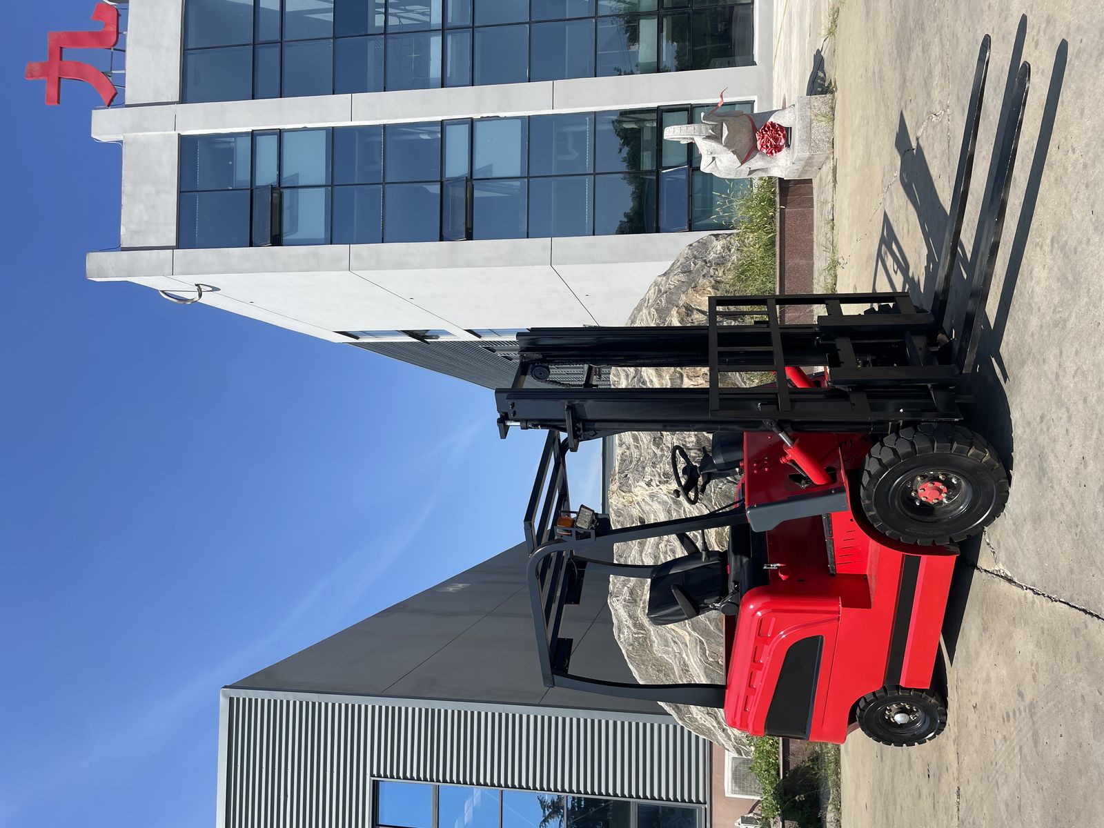 ME20 Electric Forklift