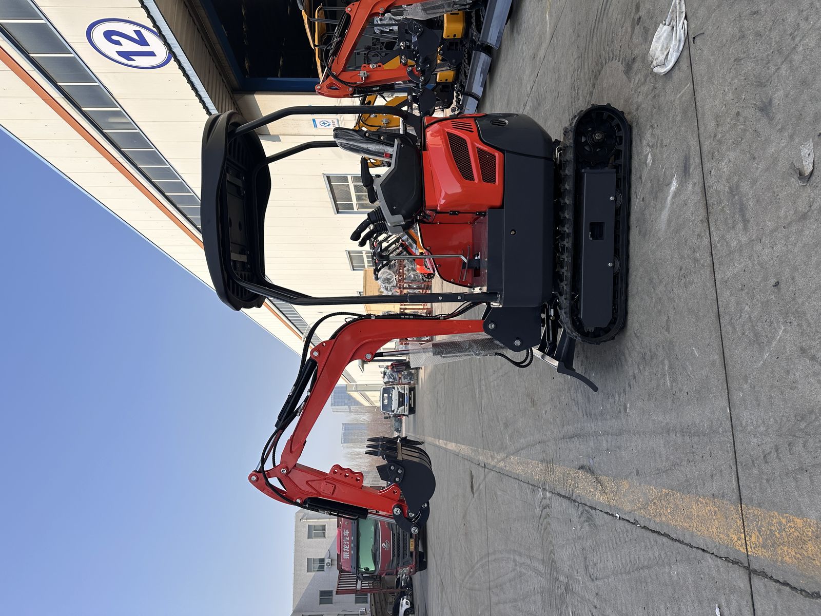ME16 1.6 Ton Mini Excavator