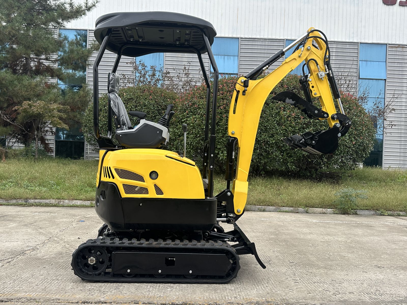 ME18-1 1.8 Ton Mini Excavator